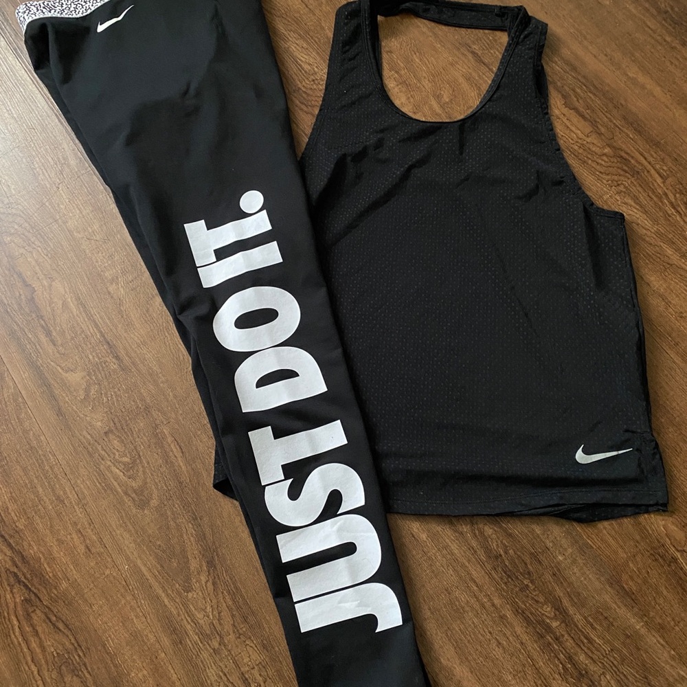 Nike Black Tank & 'Just Do It' Leggings Set